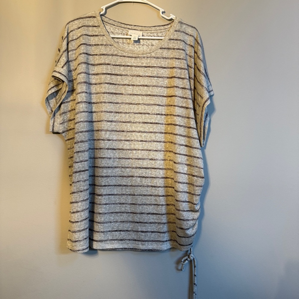 Caslon Heathered Gray Top